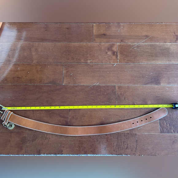 Vintage DKNY Genuine Leather Made in Italy Cognac Belt Sz Med - Picture 3 of 10